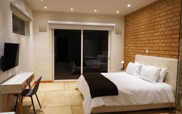 Hotel Alma