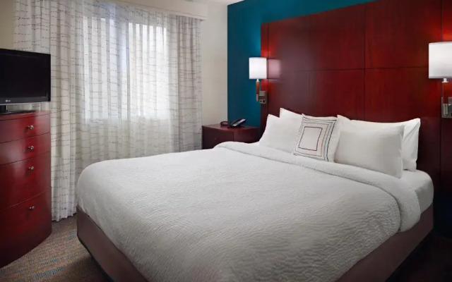 Residence Inn by Marriott Atlanta Airport North/Virginia Ave