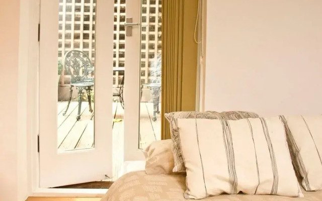 Irwin Apartments at Notting Hill