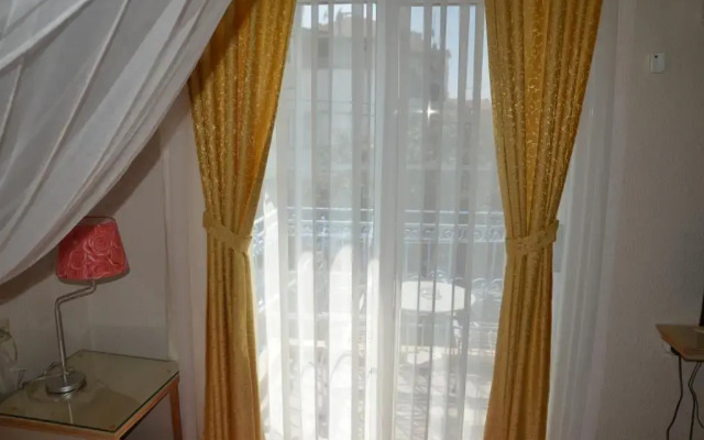 Melaike Otel