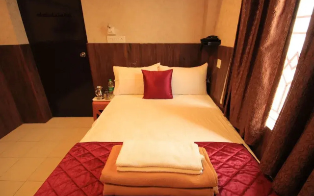 M.G.R. Park Inn