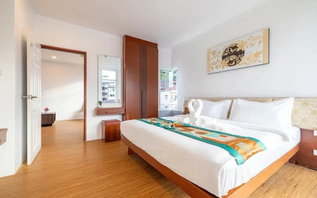 Meet Holiday International Hotel