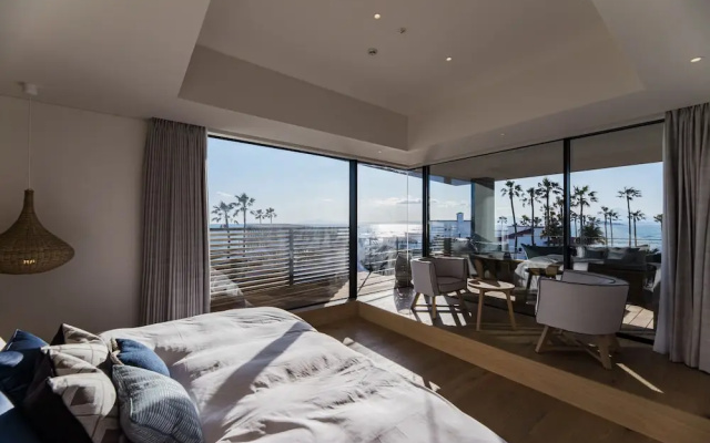 Malibu Hotel