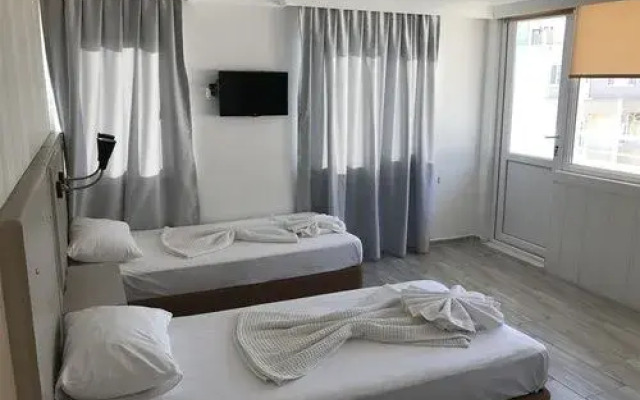 Hotel Marine Sarimsakli
