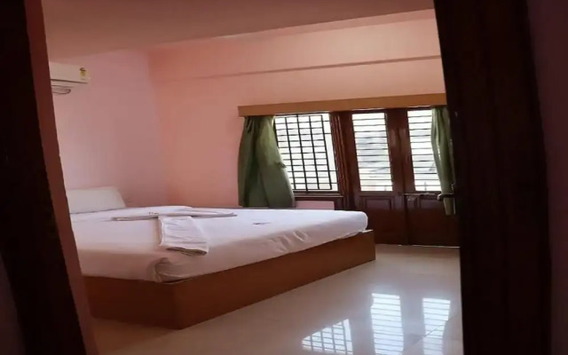 Lingaa's Archana Homestay