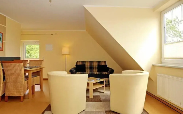 Cozy Apartment in Kühlungsborn near Golf Course