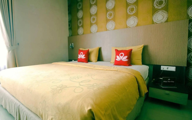 ZEN Rooms Near PVJ