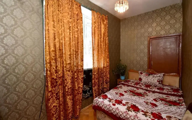 Liana Apartment on Chavchavadze