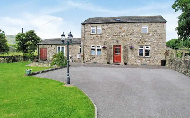 Whitehouse Cottage