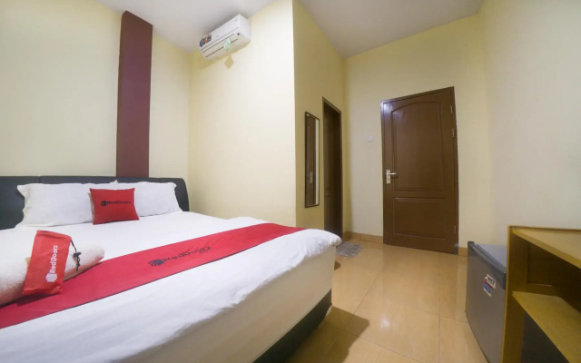 RedDoorz near TVRI Gorontalo