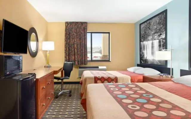 Country Hearth Inn