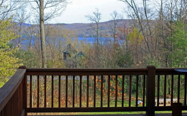 Timberwolf House