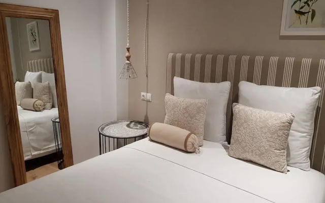 Tuanfitrion Suite Superior Gran Vía