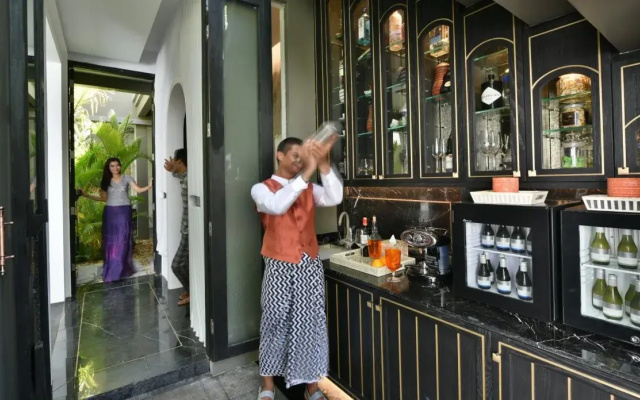 Shinta Mani Angkor Bensley Collection