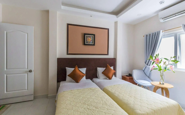 Giang Son 3 Hotel