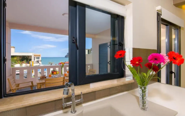 Manolia Dream Apartment 3-bedrooms 30m to the beach