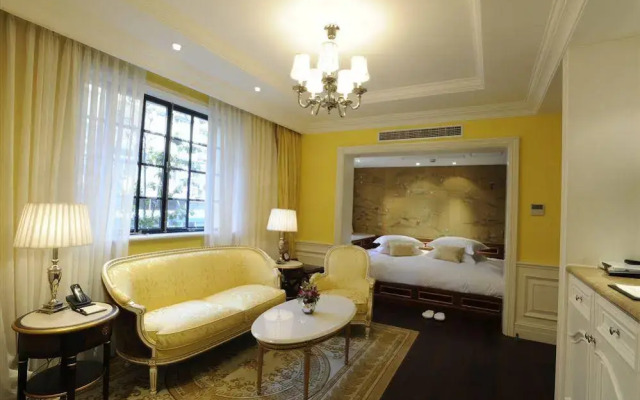 Shanghai Imperial Palace Club