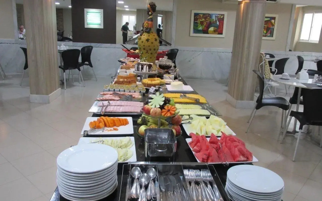 Hotel Maysa