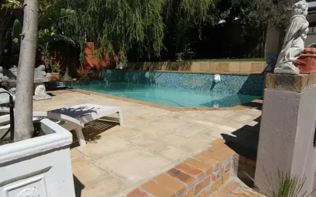 21 Braemar Road