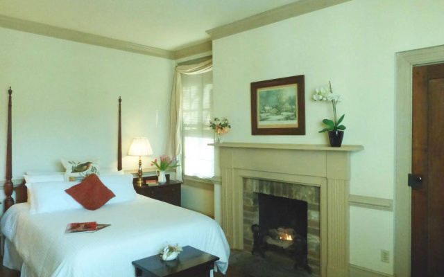 Maple Hall Inn