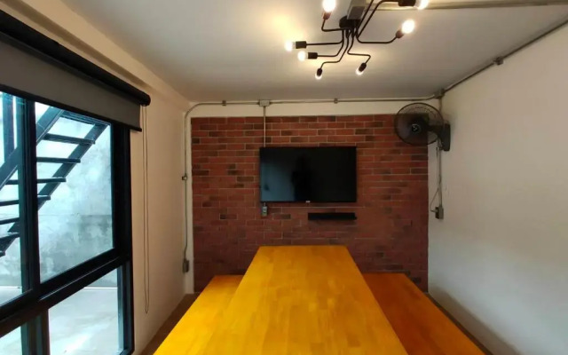 Station8 Hostel