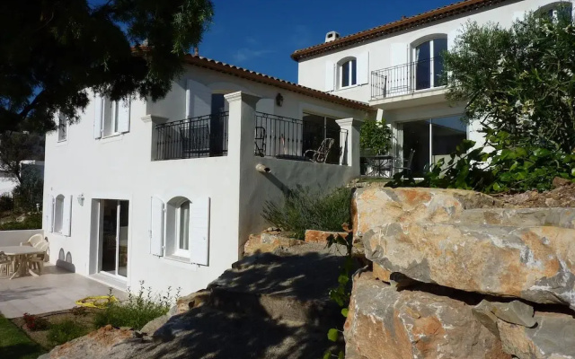 Villa du Riou