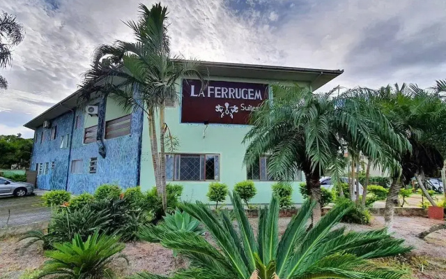 La Ferrugem Suites
