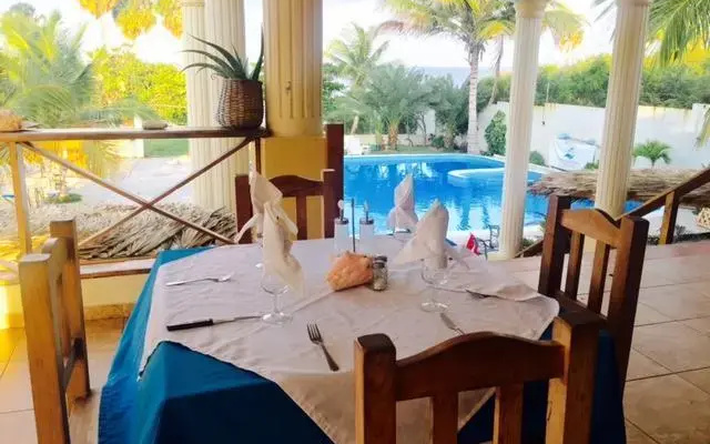 Hotel La Saladilla Beach Club
