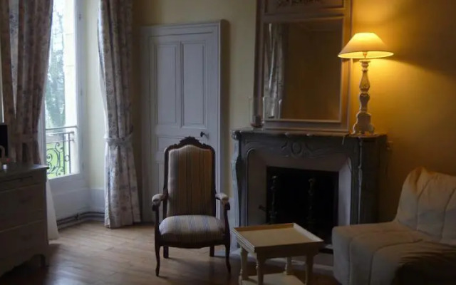 Chateau de Bessey les Citeaux