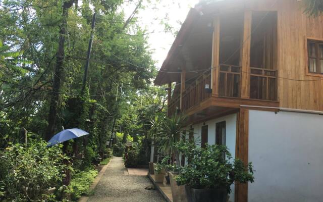 Отель Villa Oasis Luang Prabang вид на фасад