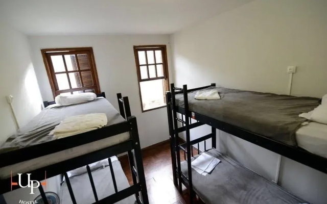 Universidade Pampulha Hostel - H2UP