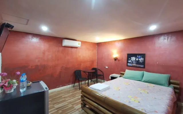 Lek Homestay