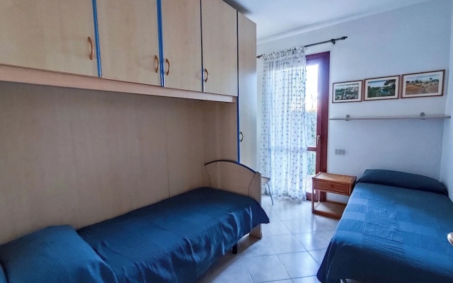 Comfortable Flat With Patio and Pool