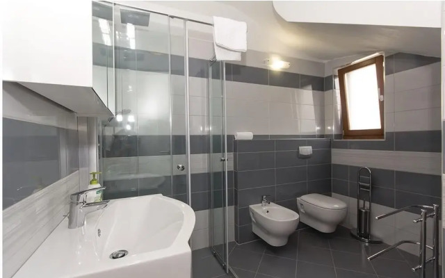 Beautiful Home in Vodnjan With Sauna, Wifi and 4 Bedrooms