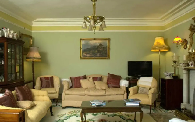 The Castle Country House