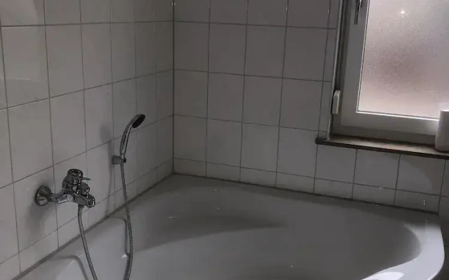 Fewo Reutlingen Heinestrasse DG