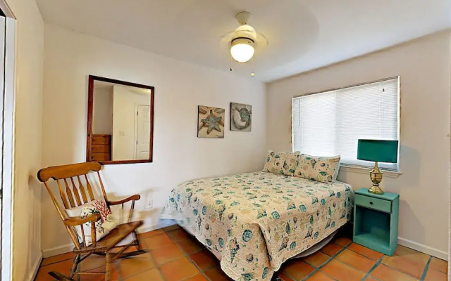 12 La Playa by RedAwning