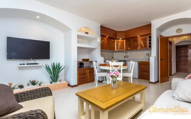 Clementina Apartment