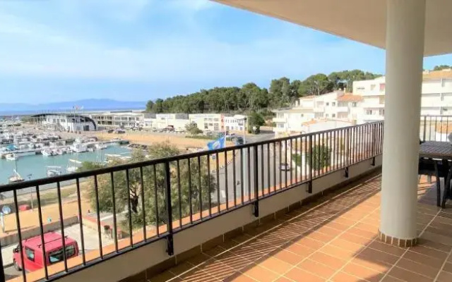 Apartaments Club Nautic L'Escala