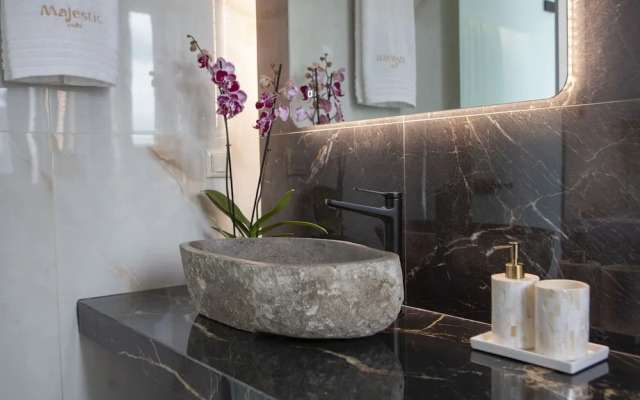 Majestic Luxury Villas