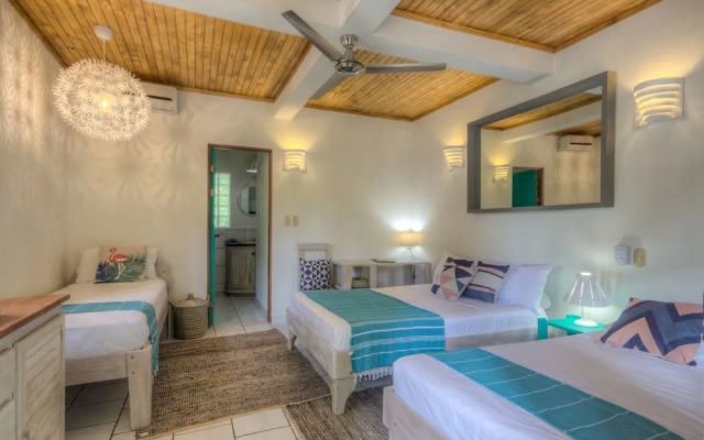 Hotel Guiones