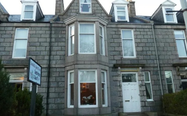 Seashells Guest House