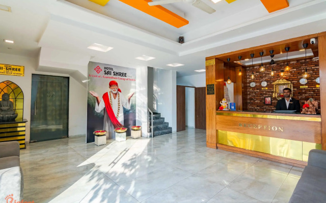 OYO 4445 Hotel Saishri