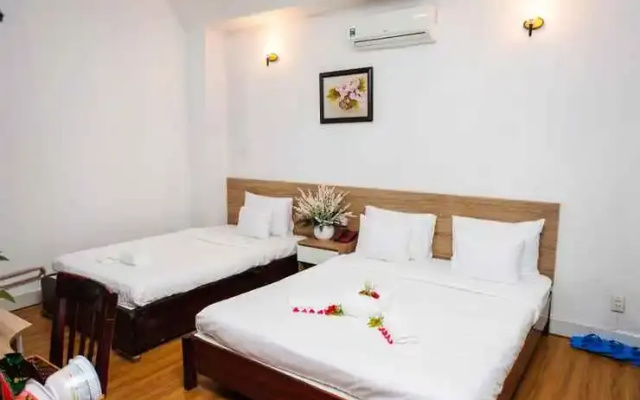 H79 Hotel