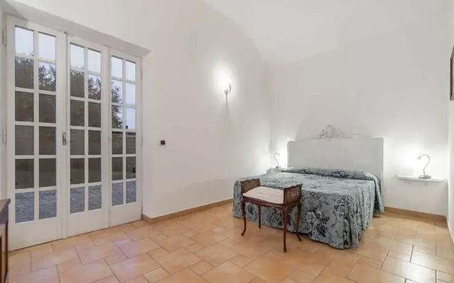 Beautiful Holiday Home in Ardea With Garden