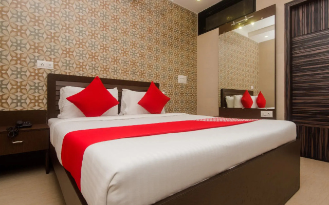 OYO 6371 Hotel Abrol