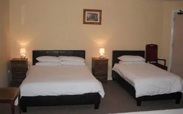 The Iona Inn