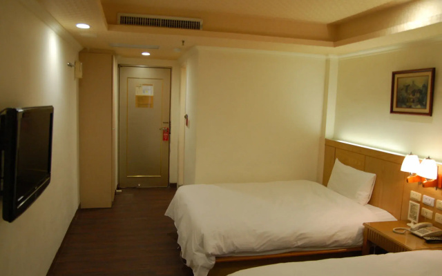 Hub Hotel Kaosiung Yisin Branch