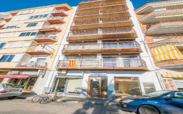 Отель Apartaments AR Europa Sun Испания, Бланес - отзывы, цены и фото номеров - забронировать отель Apartaments AR Europa Sun онлайн вид на фасад