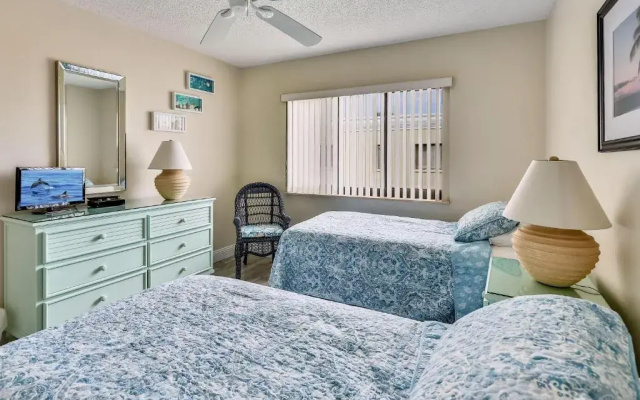 Land's End 4-401 Bay Front - Premier